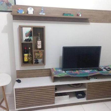 Casa Em Itanhaem Com 2 Quartos Garagem P 2 Carros, Churrasqueira, Piscina 200 M Da Praia Екстериор снимка